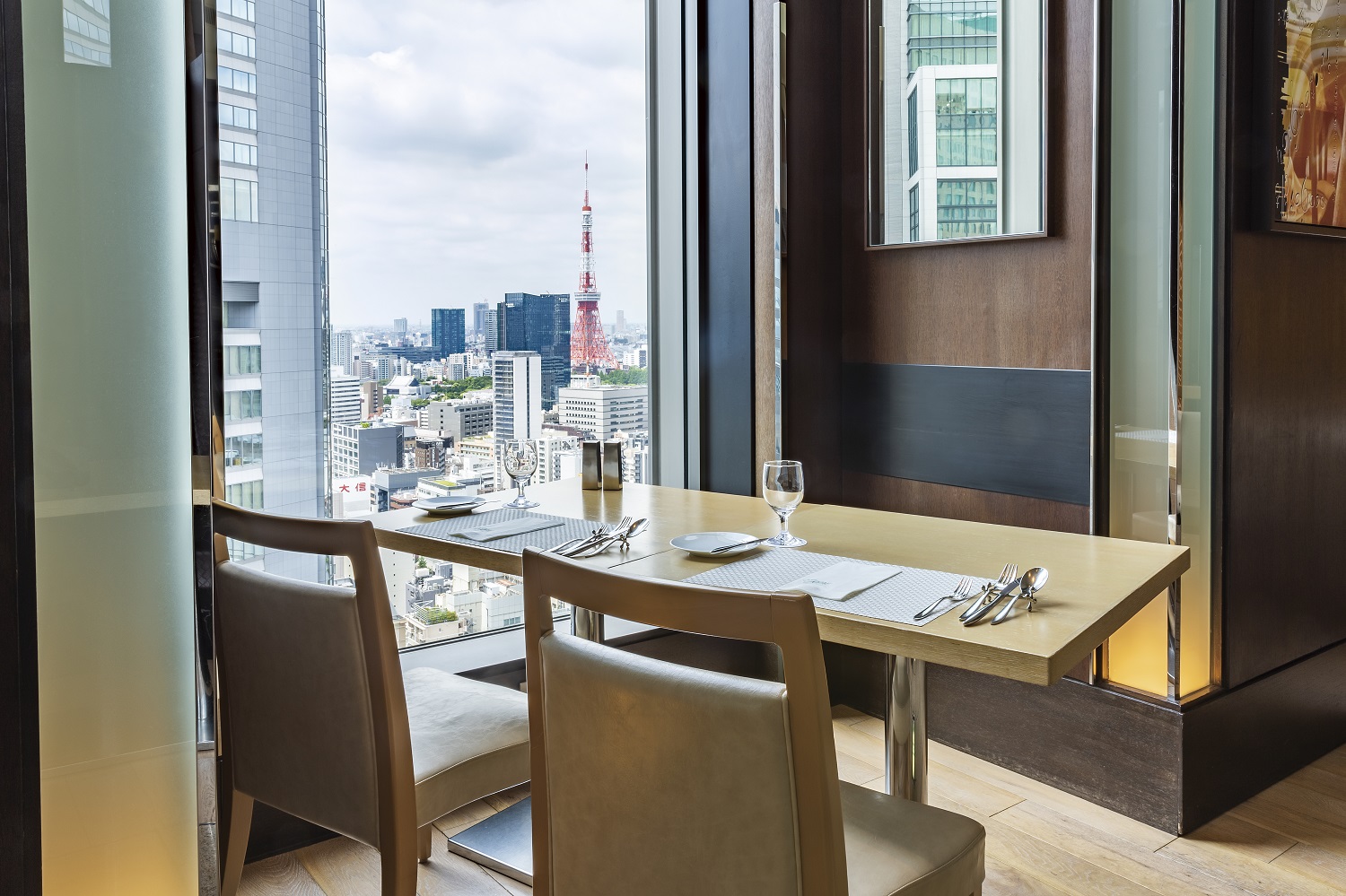 24階オールデイダイニング「ハーモニー」東京タワービュー