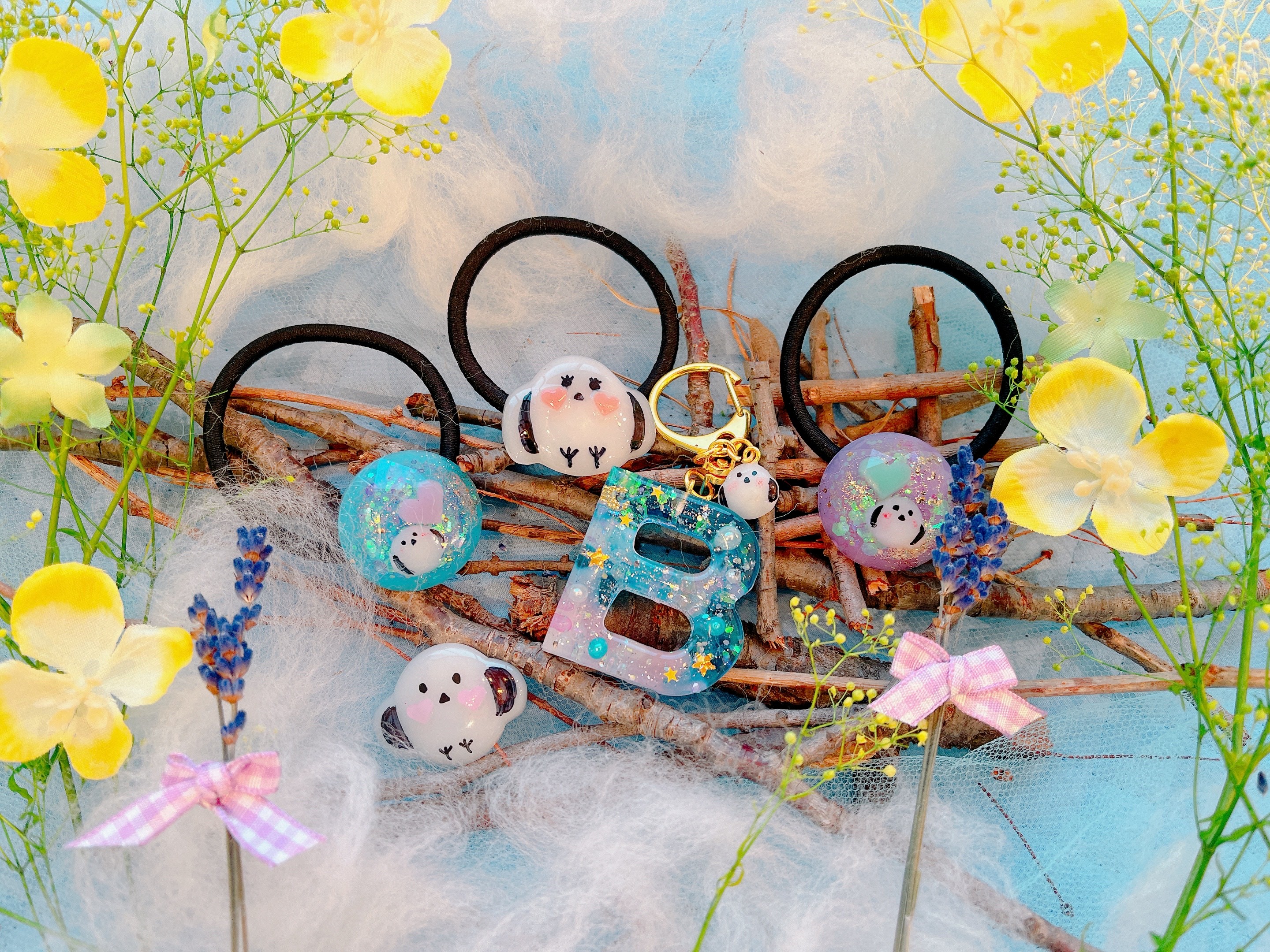 貸出画像「シマエナガのキーホルダー&ヘアゴム作り」