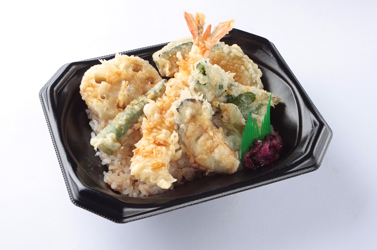 広島産牡蠣づくし天丼:699円(税込754円)