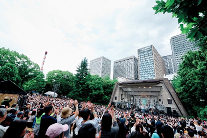 日比谷野外音楽堂でのライブステージ 328d12629f3374871750038154.png