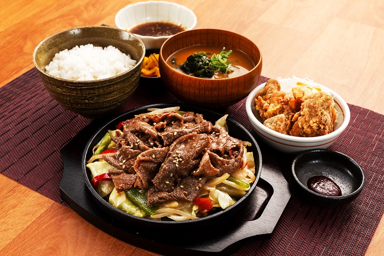 ラム肉と野菜のジンギスカン定食 唐揚げ2個付