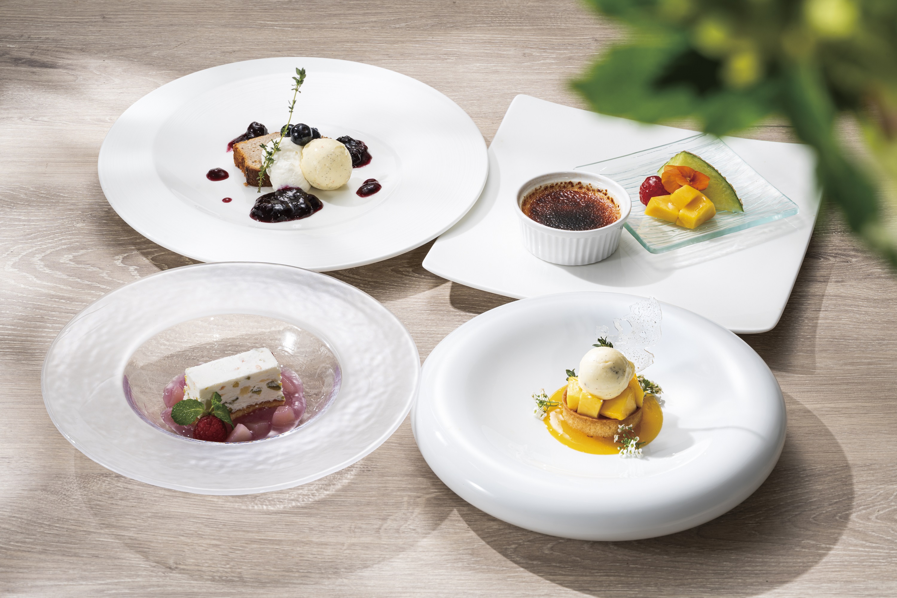 4種より1品お選びいただけるデザート