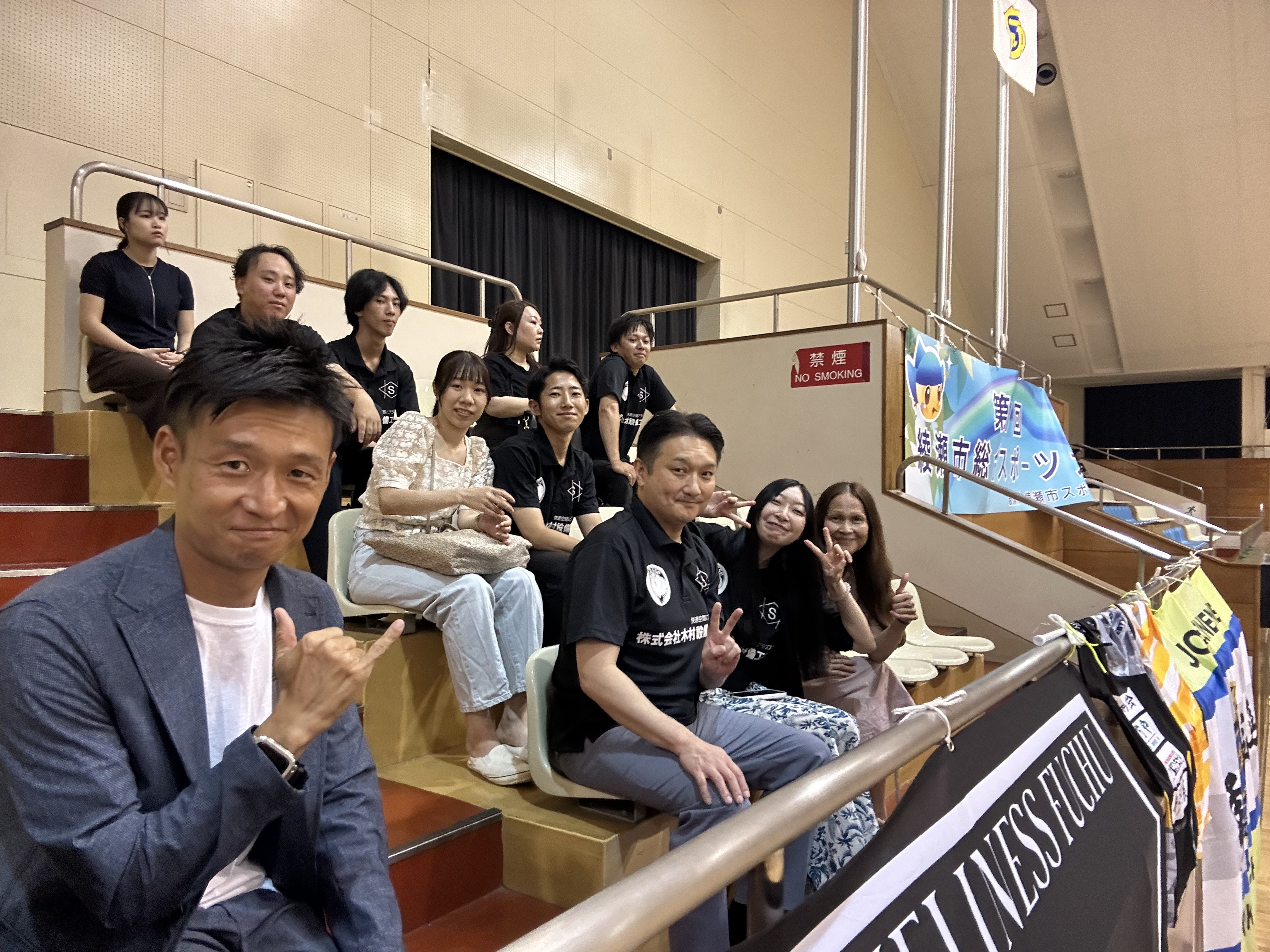 (左)日本アイケン代表小野、(中央)木村設備工業 代表取締役社長 半田