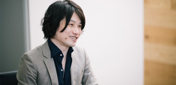 ※画像上:株式会社エグゼクティブマーケティングジャパン 代表取締役・深作浩一郎