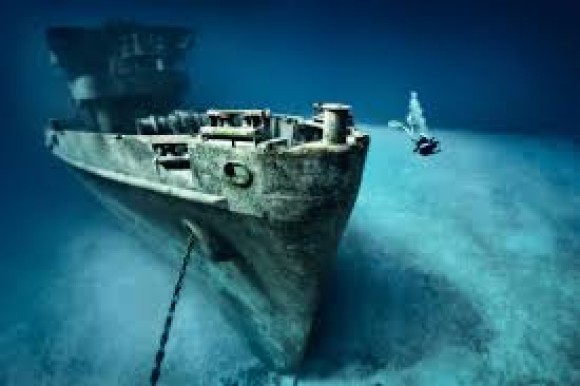 ケイマン諸島　「U.S.S. Kittiwake」