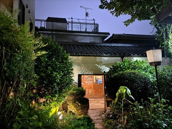 THE EAST END GALLERY