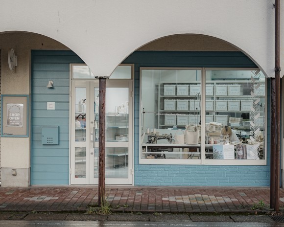 nuno ni shitai.　（ヌノニシタイ）