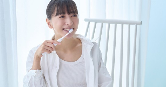 お口の健康に気遣う！防水IPX7の電動口腔衛生シリーズ