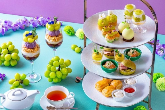 シャインマスカットのアフタヌーンティー「マスカットマニア！」