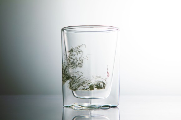 西元祐貴とグラスメーカーのコラボグラス