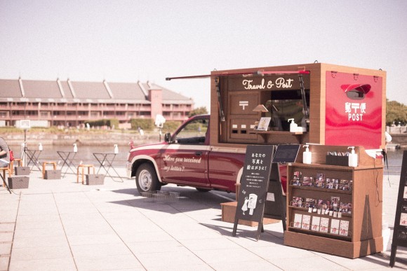 貸出画像「ポストカー」