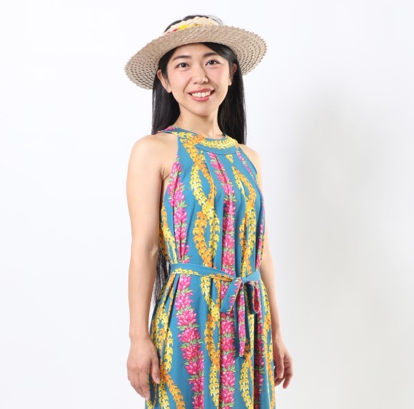 若手ハワイアンシンガーとして活躍中のAsuka