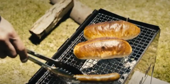 ホットドッグ調理画像