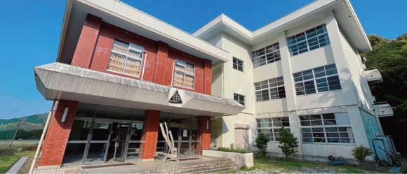 上ノ加江集学校校舎