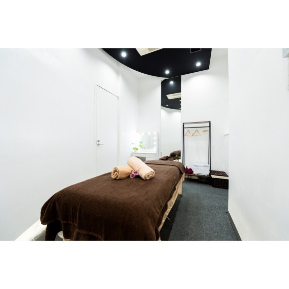 ホワイトルーム