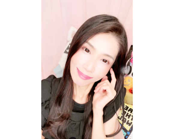 17LIVEイベント【輝け！イチナナモデルスター10月】にて、カーブアウト所属ライバー『🌟ゆぅ🩺*Hug*🤗💞🌟』が、Lv50以下の総合ランキングで、1位に輝きました！