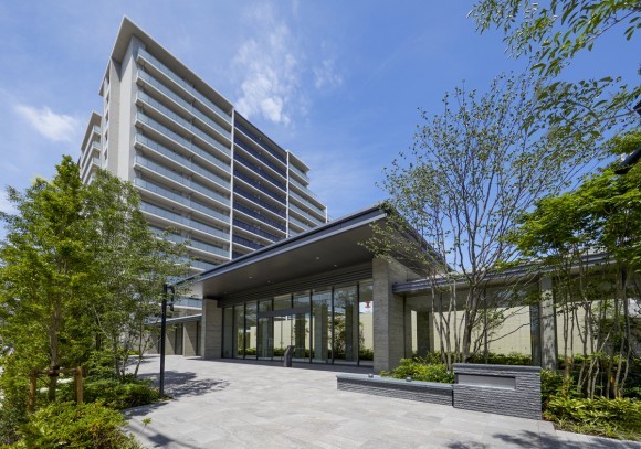 「ローレルスクエアOSAKA LINK（大阪市東淀川区）」