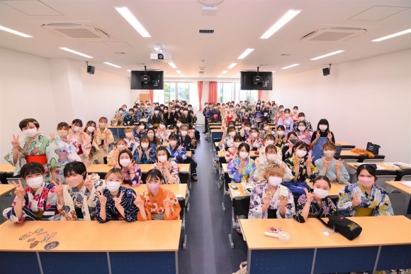 浴衣登校の様子