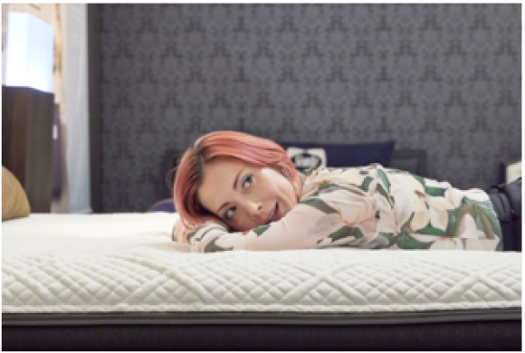 土屋アンナさんの『LIFE inTERIOR』配信スタート！