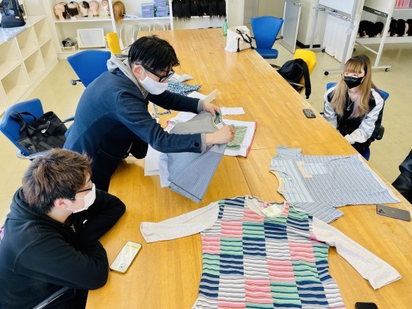 東亜大学  ETHICS OF BEAUTY PROJECT｜デザイナー浜井弘治氏と残糸を使ったTシャツ第2弾を制作スタート