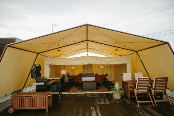 新サイトのサファリテント