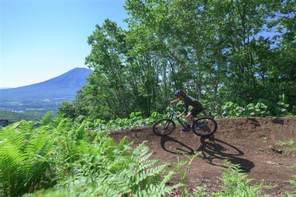 フロートレイル