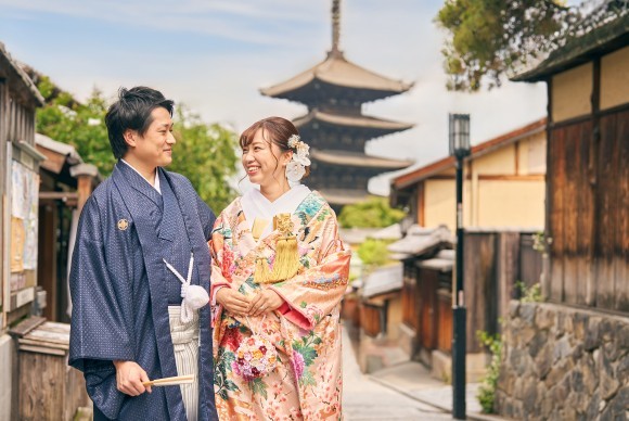 旅をするように楽しむ京都の美を背景にした「旅フォト」を提供開始