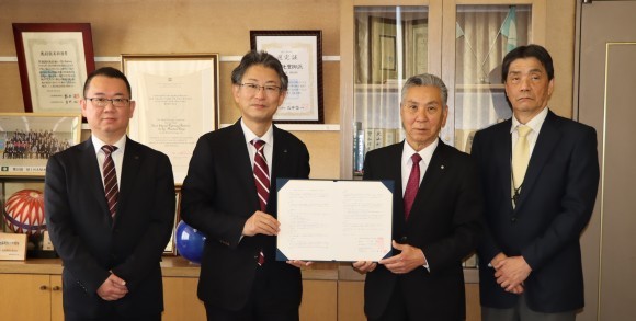 トーハン 三重県御浜町と包括連携協定を締結