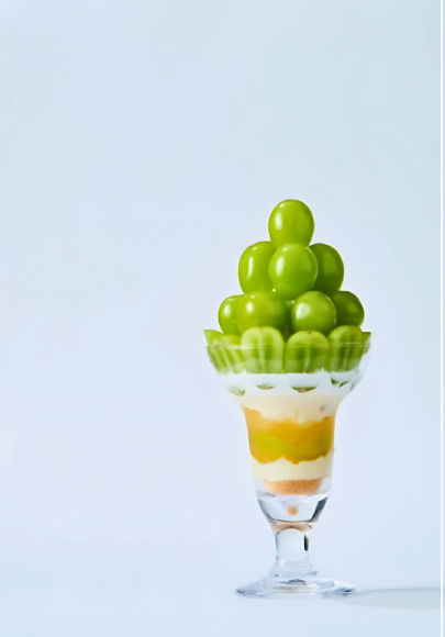 「締めパフェ」ならぬ、「旅の締めパフェ」を羽田空港で。山梨県外で唯一味わえる「シャインマスカットパフェ」が和蔵場に登場！