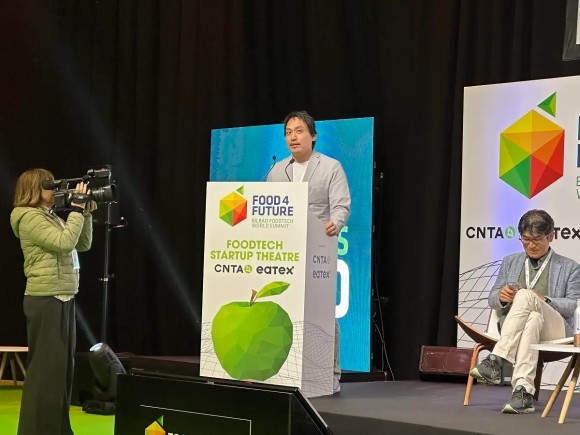 代表取締役寄玉昌宏