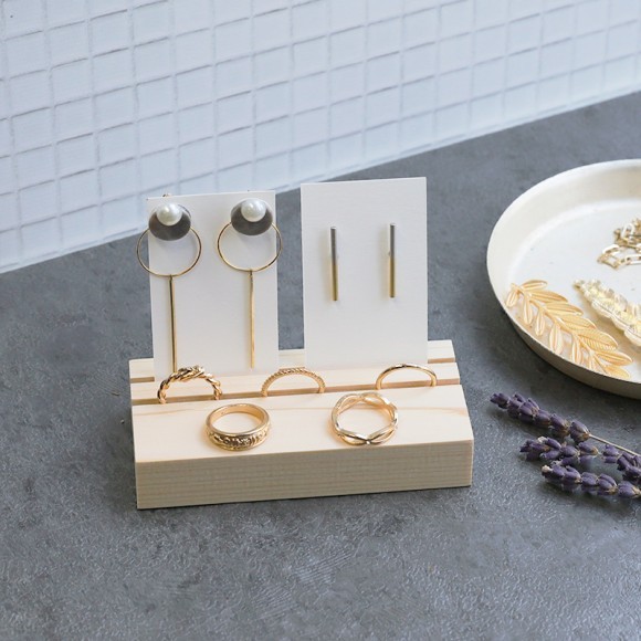 リングディスプレイ