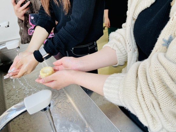 チュニジアンソープ試作品の評価テストを実施