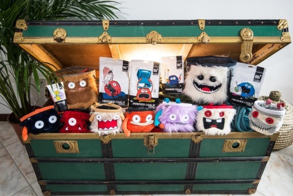 クライミング・ボルダリング　個性豊かなチョークバッグ「8BPLUS」