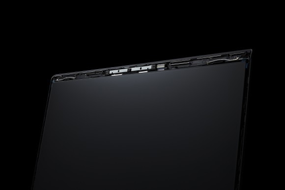 VAIO Pro PG （VJPG32 シリーズ） の PC 上部アンテナ部分