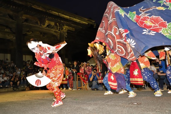 獅子舞演舞を間近にみられる特別席を販売開始