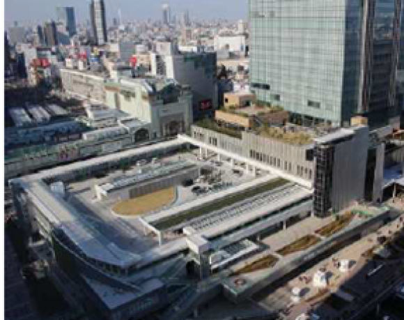 バスタ新宿画像