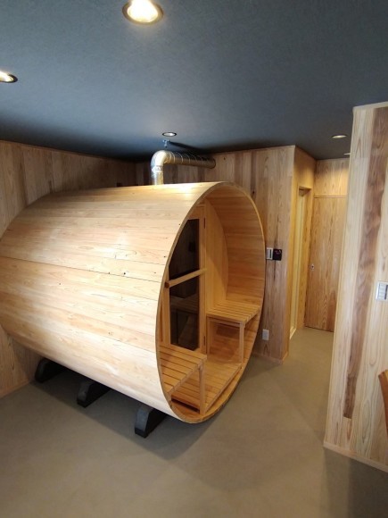 サウナのある古民家再生