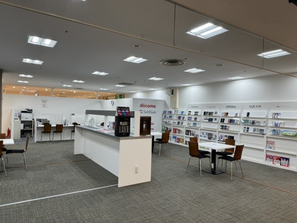 モバイルショップ そよら古川橋駅前店