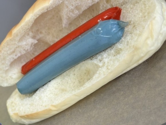 赤青ウインナー