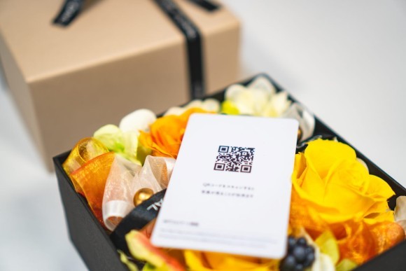 NFTカード付のFOREVER Flower コレクション