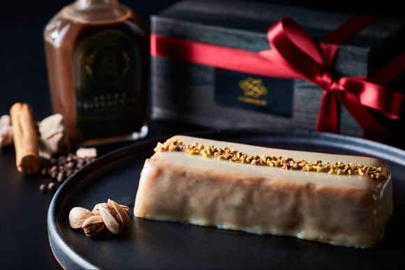 F CHOCOLAT（エフショコラ）の「ホワイトテリーヌ　ブラウンピスタチオ」