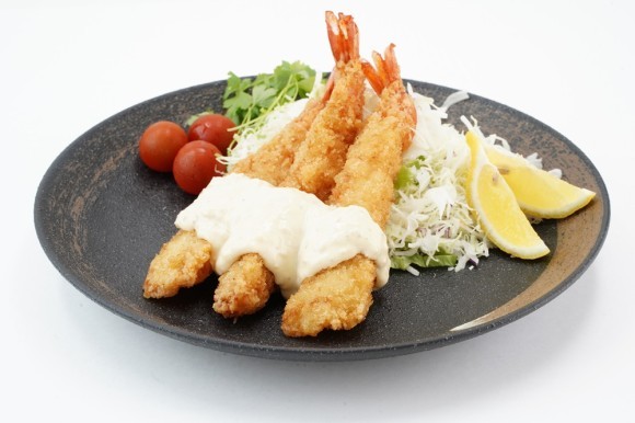 岩手県宮古市のメガエビフライ