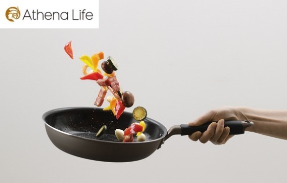 ツルツルの特殊ふっ素樹脂加工でこびりつきにくい！ アテーナライフのツルツルコート　フライパンシリーズ