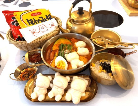 食欲の秋のギルティメニュー『くまちゃんラッポッキ』新発売