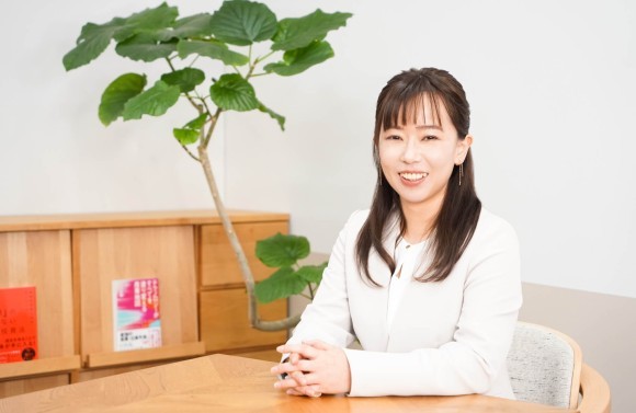 くらしとお金の経済メディア「LIMO」の編集長に就任した宮野茉莉子