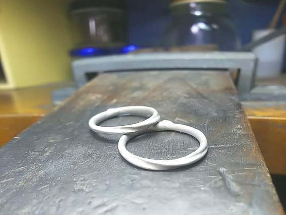 ご注文いただいた方には製作途中の写真をプレゼントしております。