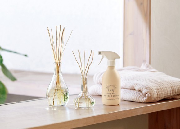 a day アロマルームミスト、リードディフューザー