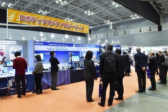 展示会会場内風景