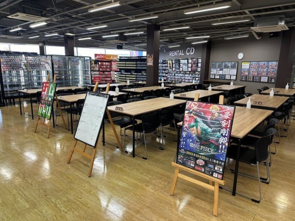 各店にオープンで利用しやすいデュエルスペース