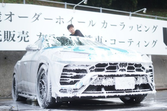 八王子で手洗い洗車ならURBAN GARAGE！